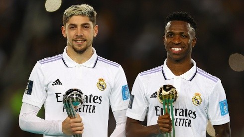 Federico Valverde y Vinícius Junior en la entrega de premios individuales del Mundial de Clubes de Marruecos 2022.