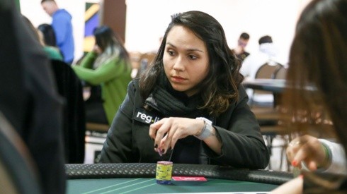 Fernanda Lopes revelou conselhos excelentes para quem deseja jogar poker profissionalmente (Foto: Rafael Terra/BSOP)