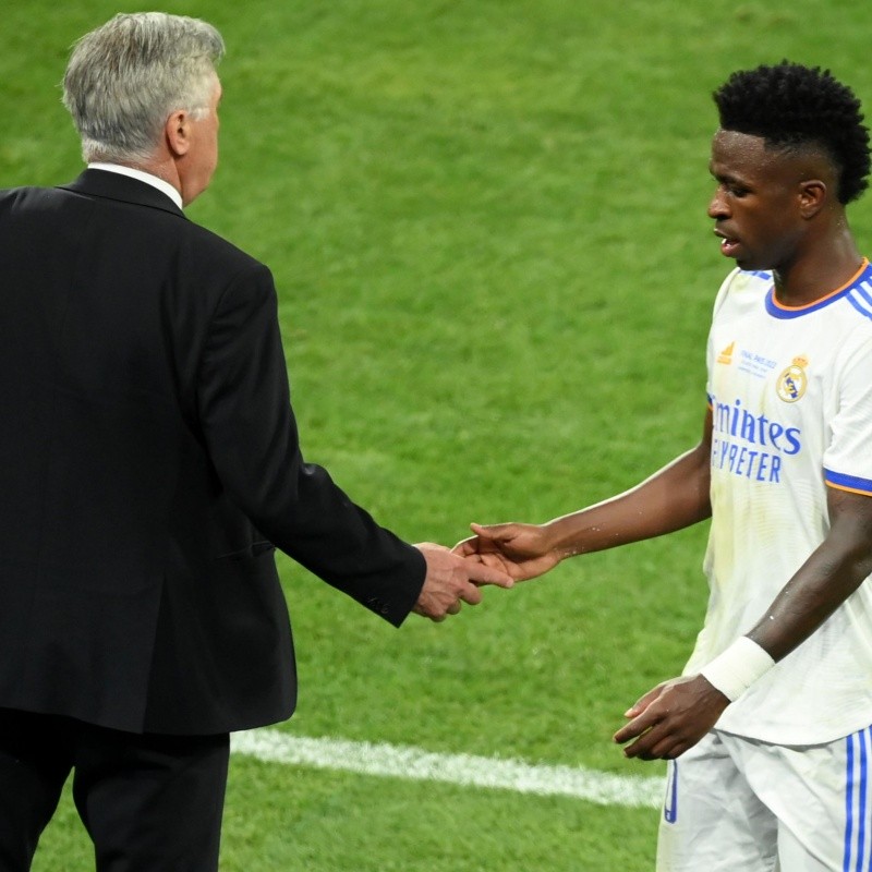 Ancelotti nuevamente defendió a Vinícius, esta vez, contra FIFA