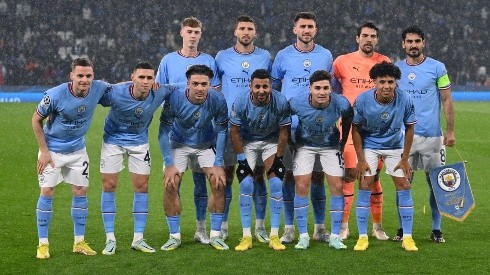 Manchester City juega por Premier League a pesar de haber Champions League.