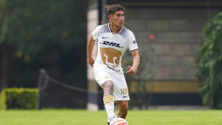 Pablo Monroy durante un partido de la Sub-20 en Cantera.