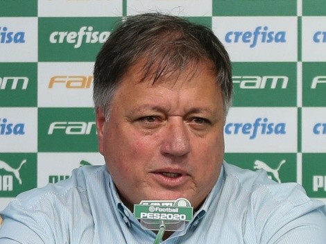 Barros encaminha saída de atacante do Palmeiras para a Europa