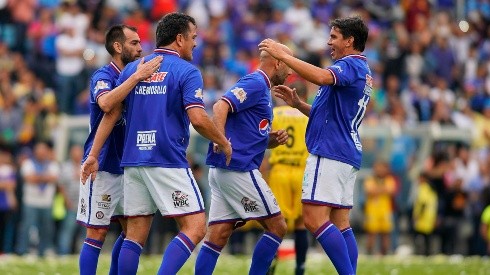 Exjugador de Cruz Azul le baja el pulgar a Hugo y pide a Paco Palencia