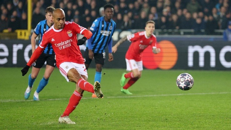 João Mario, uno de los goleadores de Benfica ante Brujas.