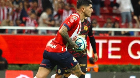 Pocho Guzmán anota su tercer gol con la playera rojiblanca en este Clausura 2023