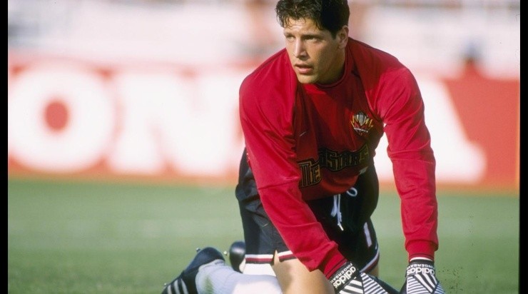 Tony Meola during his MLS days (Getty Images)