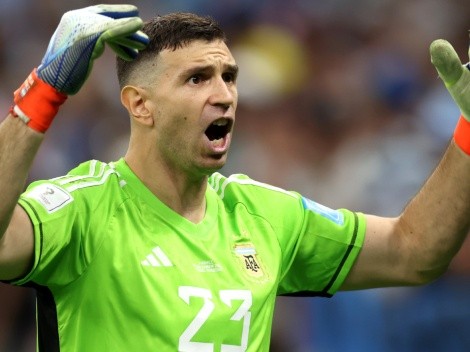 Emiliano Martinez responds with lovely gesture after infamous Golden Glove celebration at World Cup