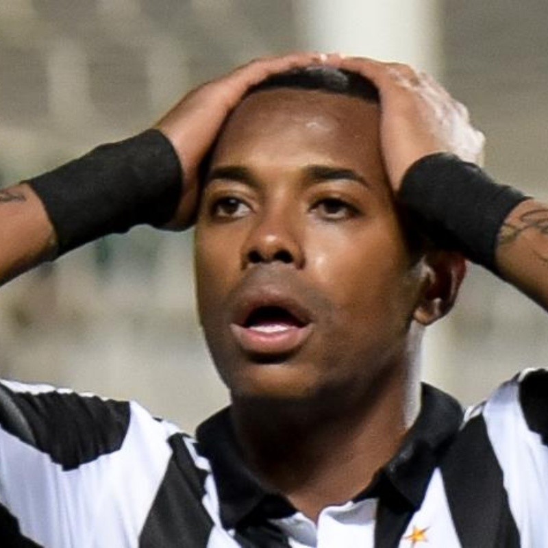 URGENTE! Situação de Robinho no Brasil 'azeda' e chega ao Santos