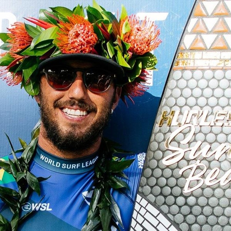 Surfe: 4 marcas quebradas por Filipe Toledo, campeão da etapa de Sunset