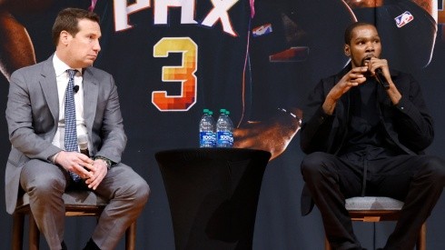 Suns owner Mat Ishbia (left) and Kevin Durant.