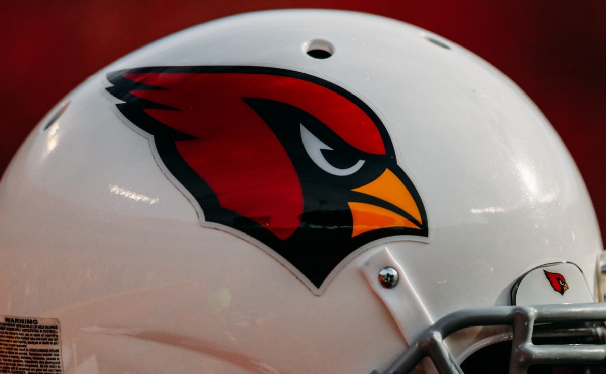 Arizona Cardinals WR Robbie Anderson changes name to Chosen