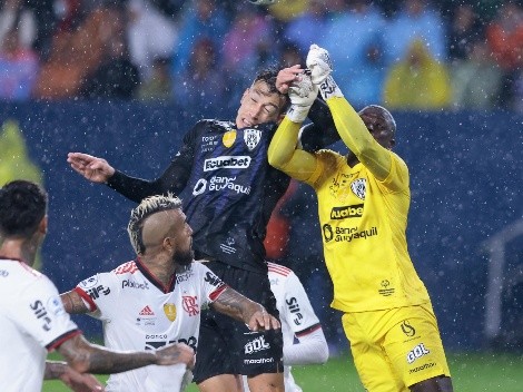 Vidal sufre bullying en Ecuador y Piero Maza sale a su rescate