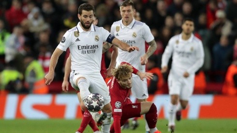 Nacho terminó como capitán de Real Madrid en el duelo ante Liverpool.