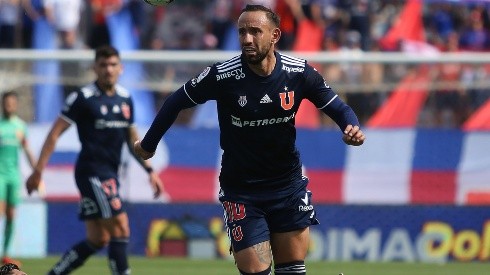 Chelo Cañete podría seguir jugando en el fútbol chileno en 2023.