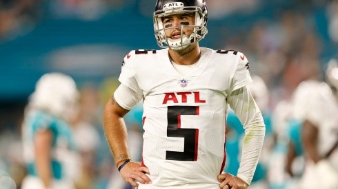 AJ McCarron playing for the Falcons in 2021