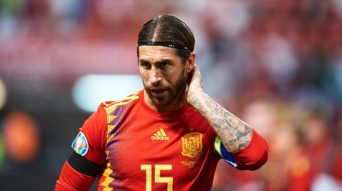 Sergio Ramos anunció su retiro de la selección española.