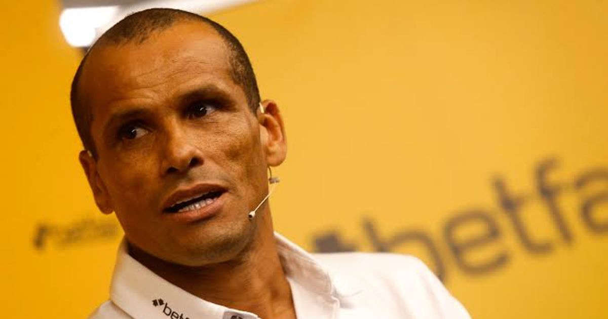 Rivaldo é sincero e manda a real sobre futuro de VP no Flamengo