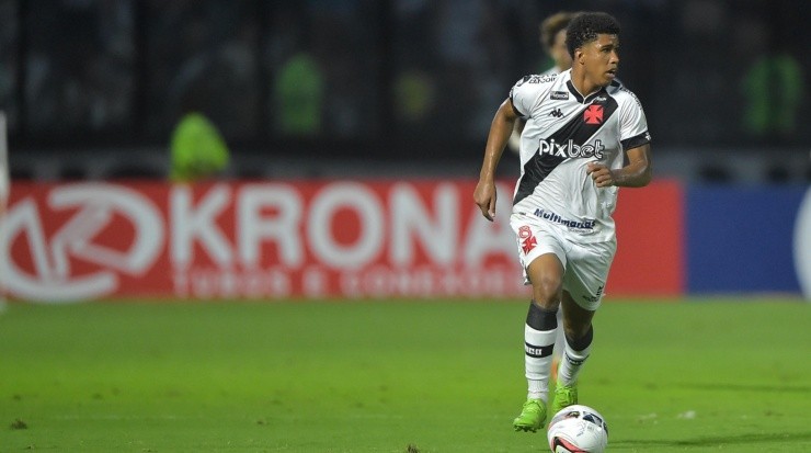 Foto: Thiago Ribeiro/AGIF - O jovem foi muito elogiado pelo técnico Maurício Barbieri