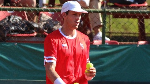 Nicolás Jarry enfrenta a Sebastián Baez por el Río Open.