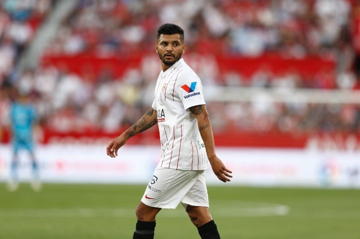 Tecatito lleva seis meses afuera por lesión (IMAGO)