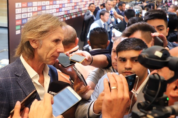 Vélez se reunirá con Gareca y sueña con tenerlo.