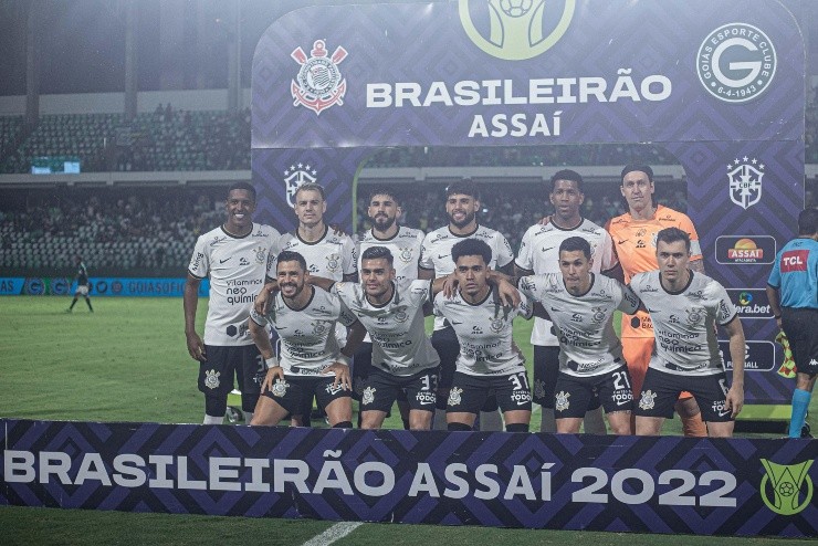 Heber Gomes/AGIF - Elenco do Corinthians no Brasileirão 2022