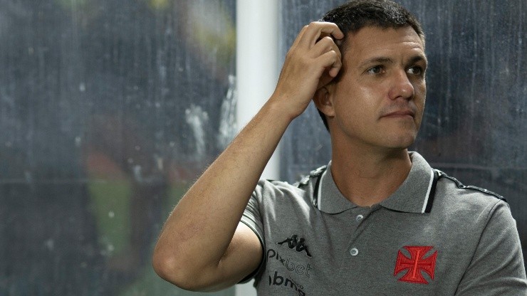 Foto: Jorge Rodrigues/AGIF - Barbieri: técnico já está de olho no clássico do Vasco com Flamengo