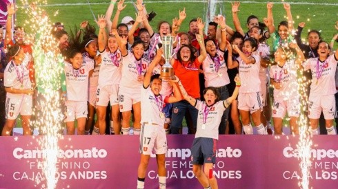Periodistas expertos en fútbol femenino en pie de guerra por la no publicación de las bases del Campeonato