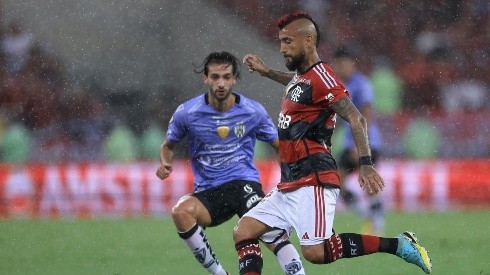 Vidal fue titular en el Flamengo.