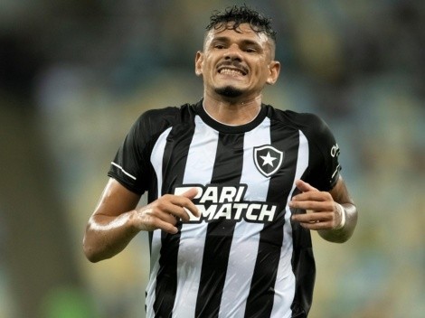 Comentaristas 'ignoram' ausência de Tiquinho e 'detonam' Botafogo