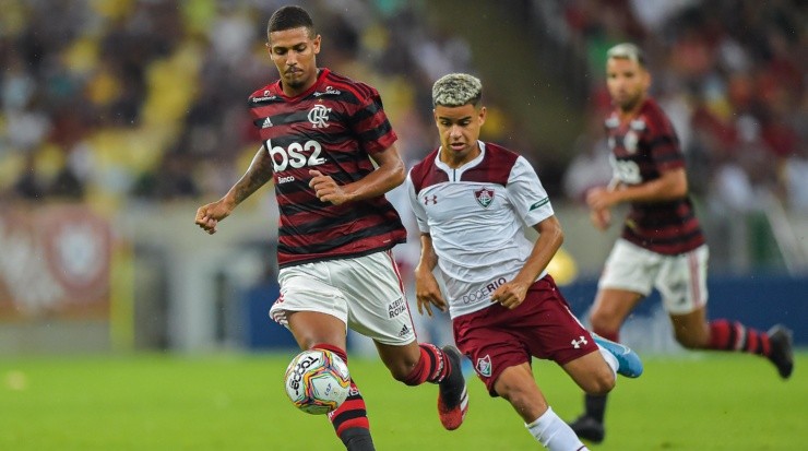 Foto: Thiago Ribeiro/AGIF - Vinícius Souza foi revelado pelo Flamengo