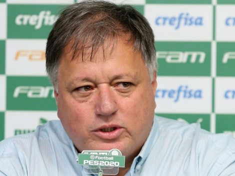 Anderson Barros encaminha mais uma venda no Palmeiras
