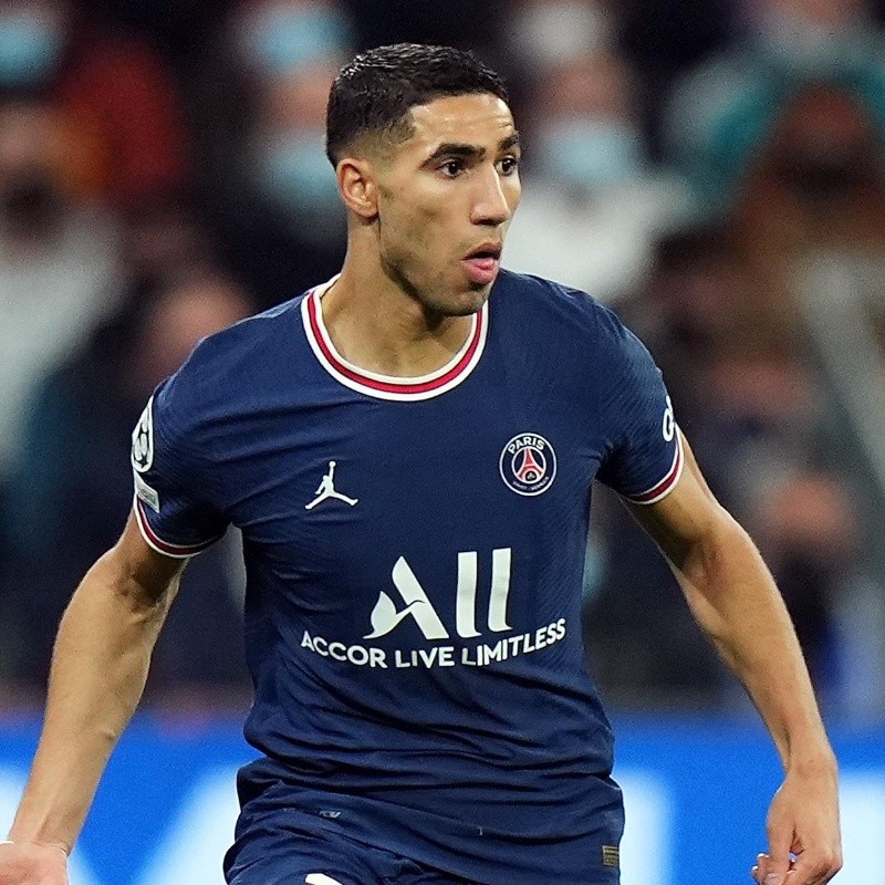 ¿Juega Achraf Hakimi en el partido de Bayern Múnich vs. PSG?