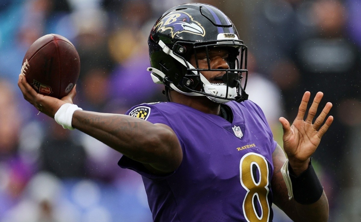 NFL News and Rumors: Lamar Jackson Injury-Prone? Aaron