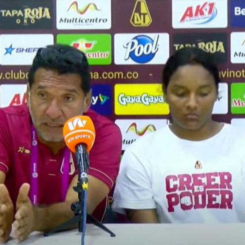 Técnico del Tolima Femenino es criticado en pleno día de la mujer