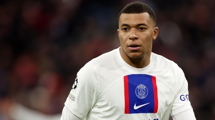 Mbappé con PSG.