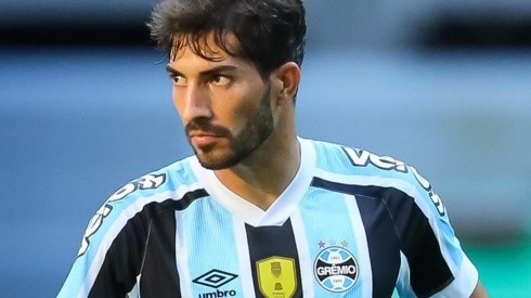 Pedro H. Tesch/AGIF - Lucas Silva, jogador do Grêmio