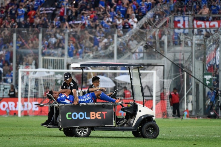 Castro sufrió una dura lesión en el Superclásico | Foto: Agencia Uno 