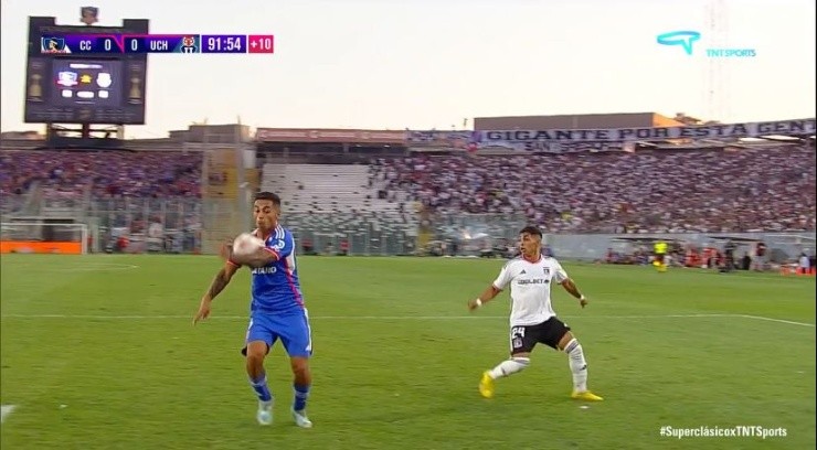 La polémica jugada del Superclásico | Foto: Captura 