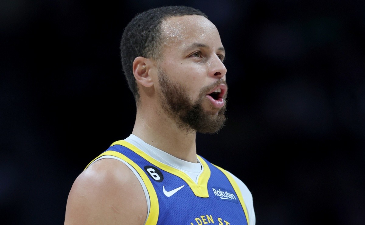 Stephen Curry sought out Tom Brady and Aaron Rodgers for optimistic advice