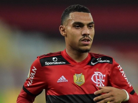 Torcida do Flamengo encontra lateral-direito ideal para substituir Matheuzinho