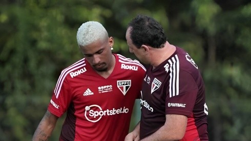 Marcos Paulo e Rogério Ceni - Foto: Rubens Chiri/São Paulo FC