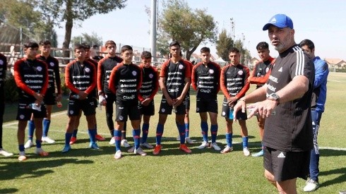 El DT de La Roja Sub 17 confirmó nómina para el Sudamericano de Ecuador