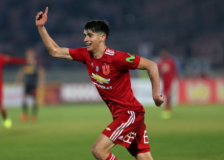 Ángelo Araos sufre en Brasil | Foto: Agencia Uno 