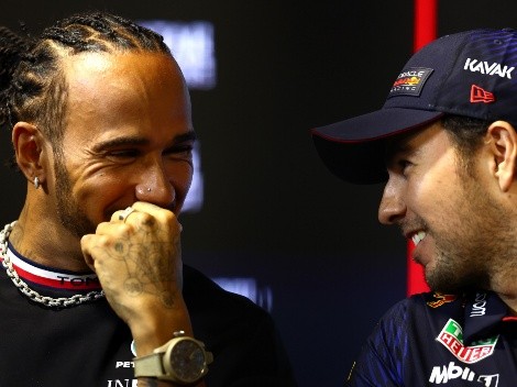 Lo dejó en offside: el motivo por el que Lewis Hamilton contradijo a Sergio Pérez