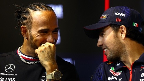 Lo dejó en offside: el motivo por el que Lewis Hamilton contradijo a Sergio Pérez