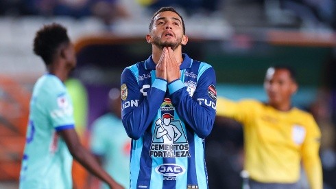 Lamento de Luis Chávez durante el partido contra Motagua en la Concachampions.