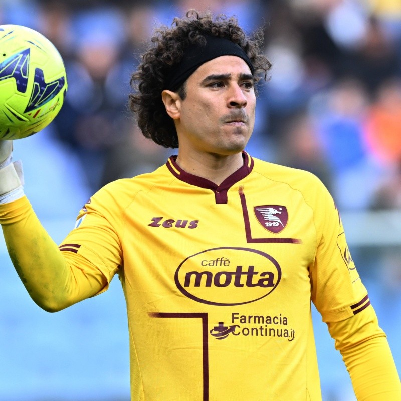 ¿Memo Ochoa al AC Milan? El guiño de una figura para el portero mexicano