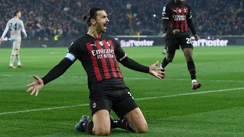 Ibrahimovic en festejo con Milan.