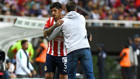 Paunovic afirmó en la conferencia de prensa que investigarán el motivo del árbitro central para expulsar a Guzmán